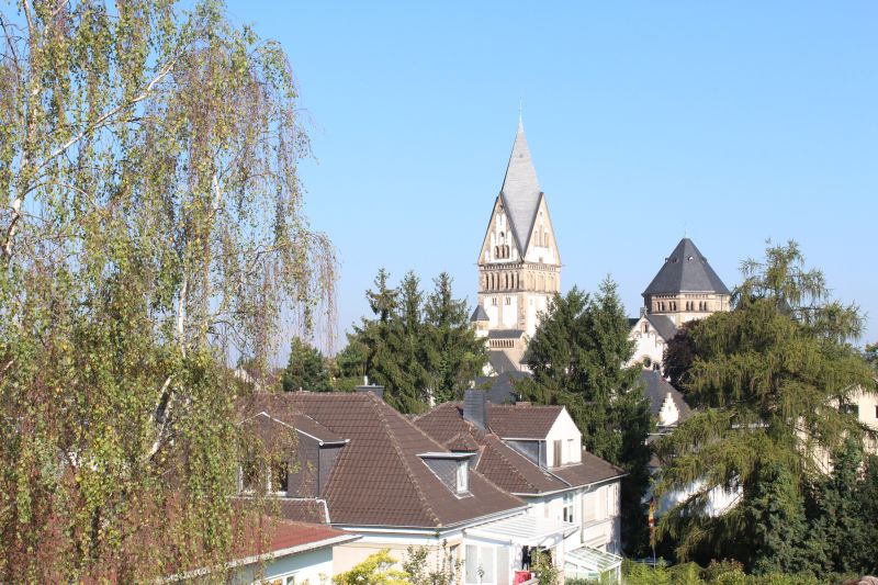 Attraktive 2 Zimmer mit Balkon in der Südstadt - Ausblick Balkon