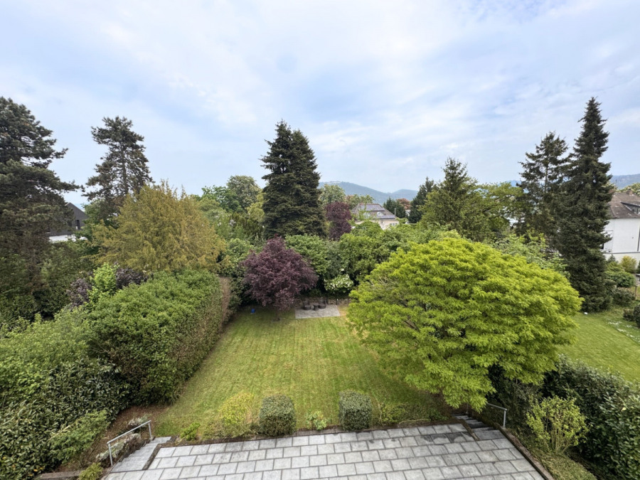Leben in bester Lage – großzügiges Haus mit Garten nahe dem Rhein. - Garten