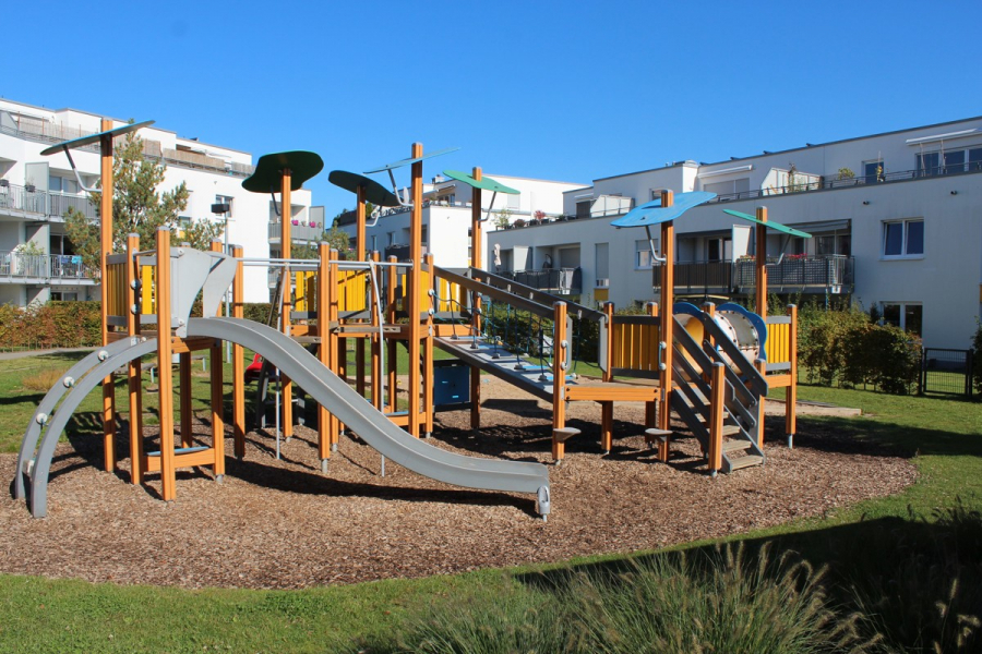 4 Zimmer Penthouse mit sonniger Dachterrasse! - Spielplatz