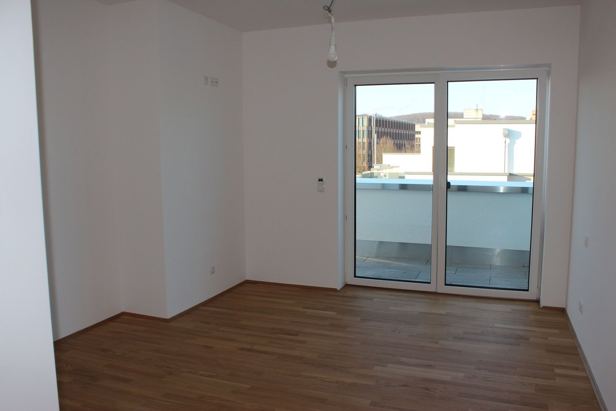 Repräsentative 2 Zimmer Penthousewohnung mit großer Dachterrasse und herrlichem Ausblick! - Foto 5
