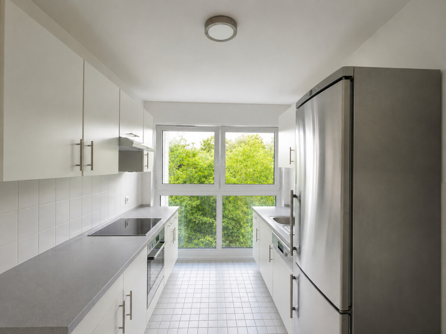Attraktiv geschnittene 2 Zimmer Wohnung in Godesberger Halbhöhenlage! - Küche