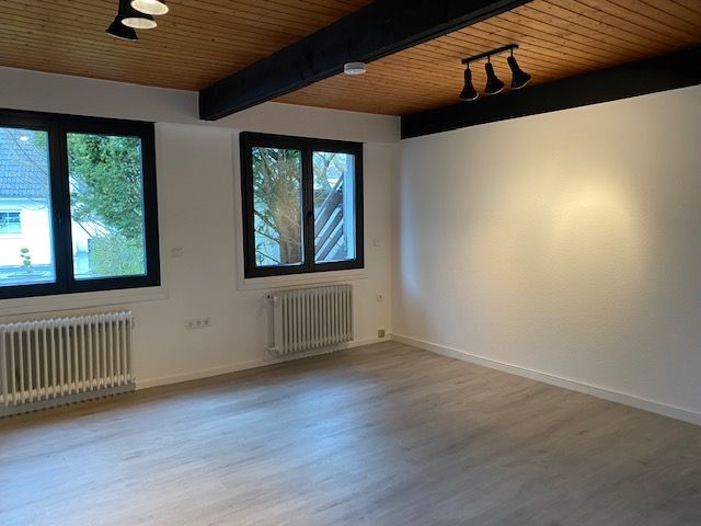 Charmantes Einfamilienhaus mit familienfreundlichem Grundriss! - Zimmer 1