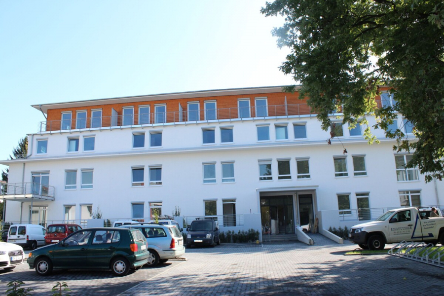 Moderne 2-Zimmer-Wohnung in bester Lage der Bonner Südstadt – solide vermietet - Ansicht Titel 2