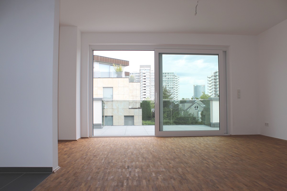 Exklusive Penthouse Wohnung mit großzügiger Dachterrasse und Weitblick! - Photo 2