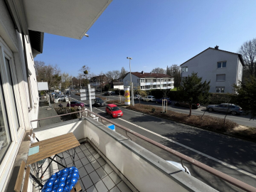 Gut geschnittene moderne 3 Zimmer Wohnung in verkehrsgünstiger Lage!, 53175 Bonn, Etagenwohnung