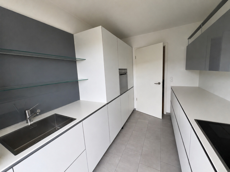 Großzügige 4 Zimmer Wohnung mit Gartenanteil in urbaner Lage! - Einbauküche