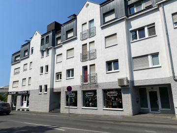 Frisch modernisierte Zweizimmerwohnung in zentraler Lage von Bad Honnef., 53604 Bad Honnef, Etagenwohnung